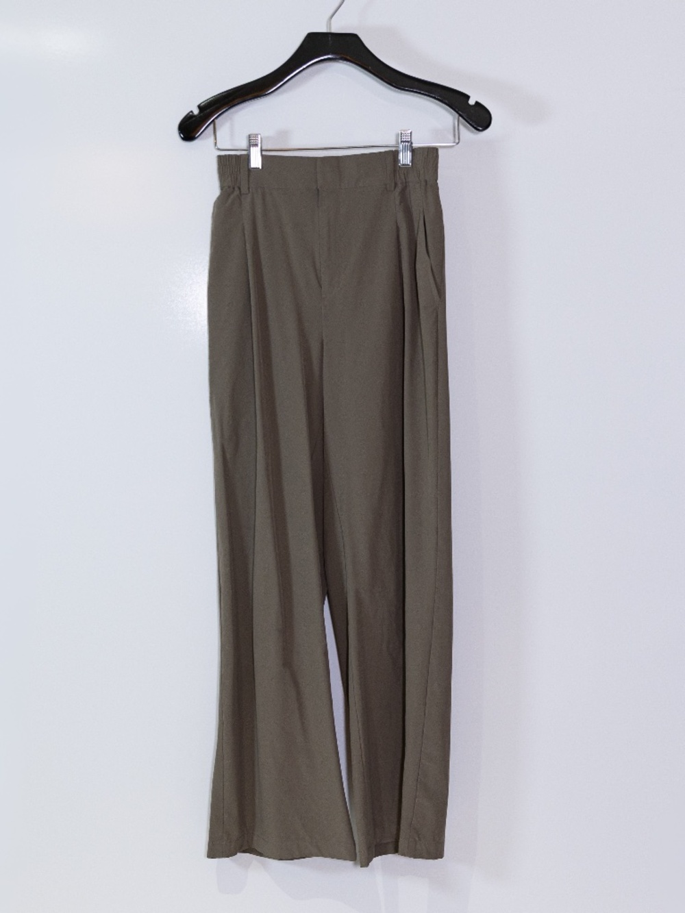 Alo Yoga Women's High-Waist Pursuit Straight Leg Water Resistant Trouser Pants